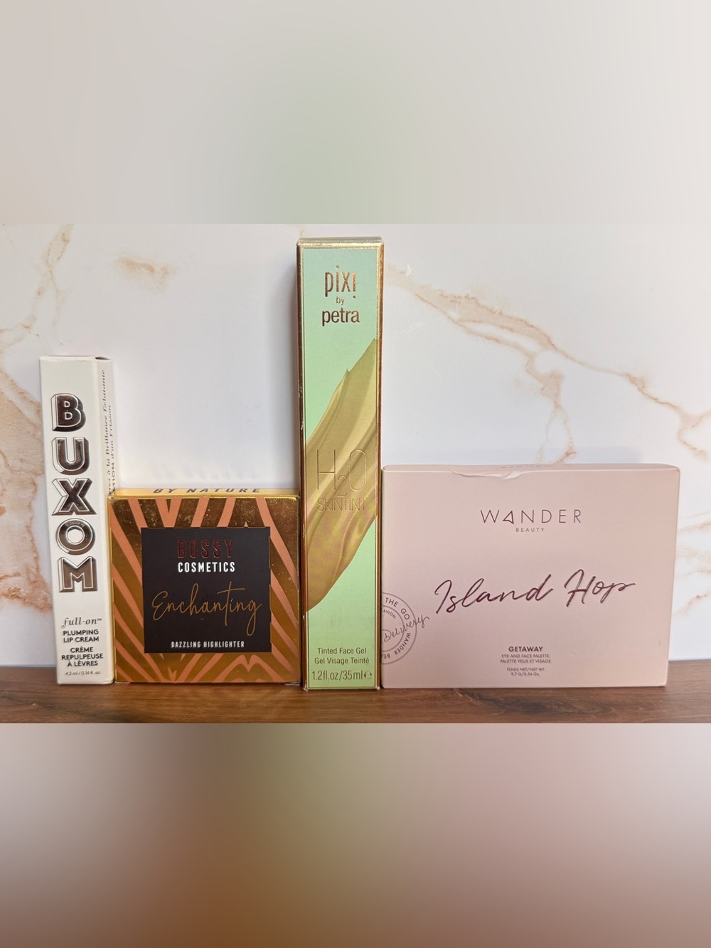 NWT Makeup Bundle Buxom Pixi Wander Beauty Bossy Cosmetics 4 Pc